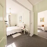 Boutique Stazione *